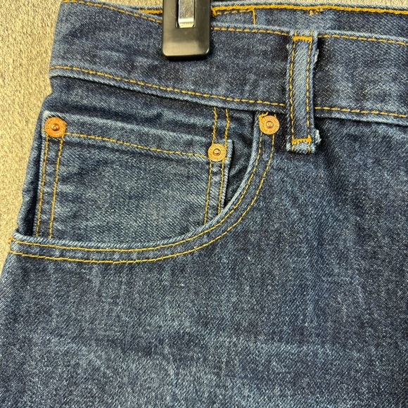 Levi's Strauss Classic 517 Dark Blue Denim Jeans Zipper Fly Men's Size 36 x 36 - Picture 7 of 9